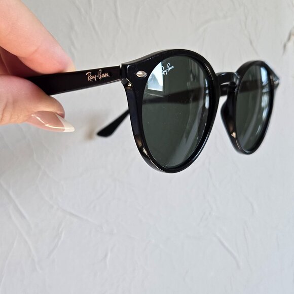 Ray-ban sunglasses - Picture 9 of 15